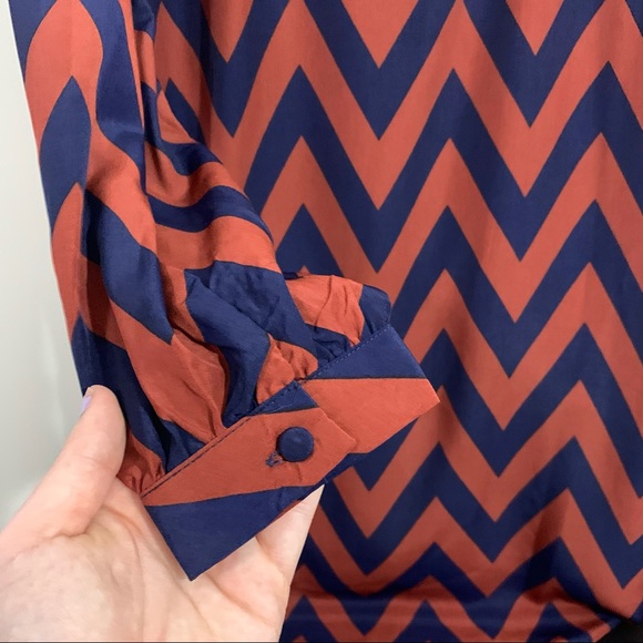 CHARMING CHARLIE Chevron Patterned Strappy Back Long Sleeve Straight Dress Small - Picture 7 of 13